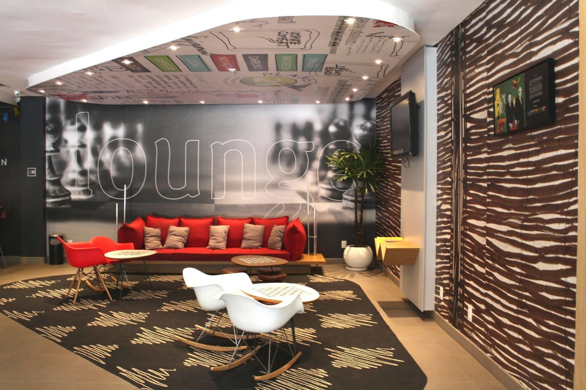 Ibis Rio Vermelho 3*